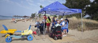 Marbella offers assisted bathing points on its beaches